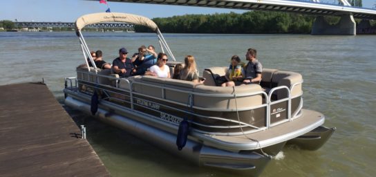 Bratislava tour aboard a party boat – city centre